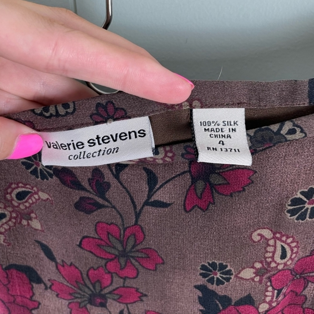 Vintage silk floral midi skirt - Picture 2 of 4